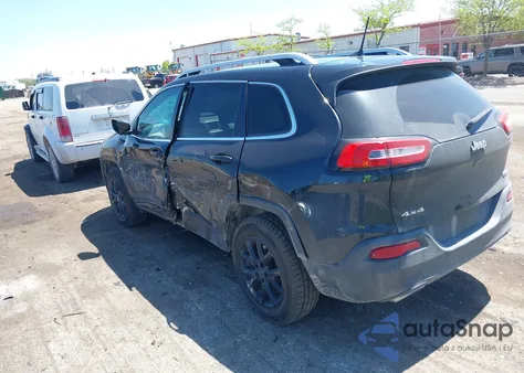 2016 Jeep Cherokee Latitude из США, поврежденный, VIN 1C4PJMCS3GW295456